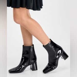 Margoep Womens Solid Manmade Ankle Boots